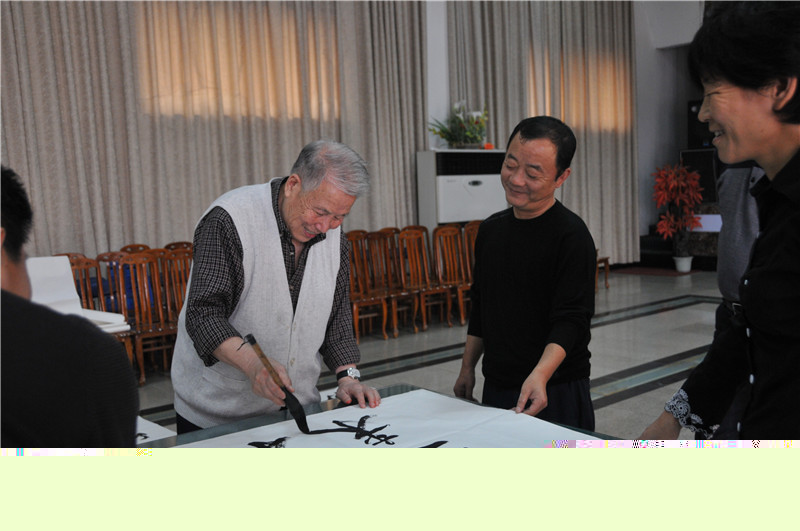 毛主席保健醫(yī)生王鶴濱來(lái)